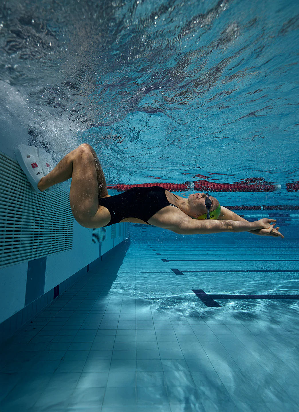 DMC Elite fin image 3