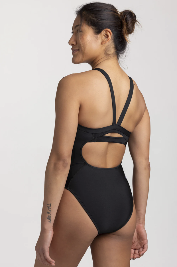 Paseo Aquatics Masters Jolyn Caroline female suit