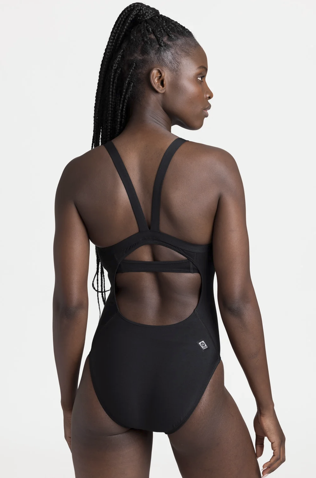 Paseo Aquatics Masters Jolyn Caroline female suit